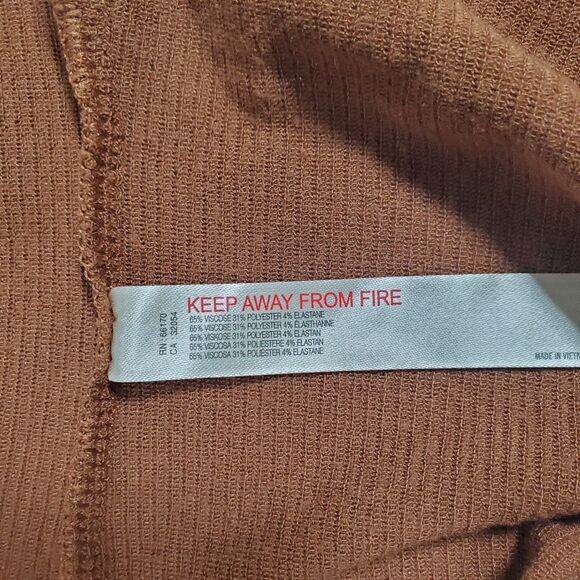 Free People Women's Shirt Medium Brown Long Sleeve Henley Ribbed V-Neck Basic - Picture 5 of 9